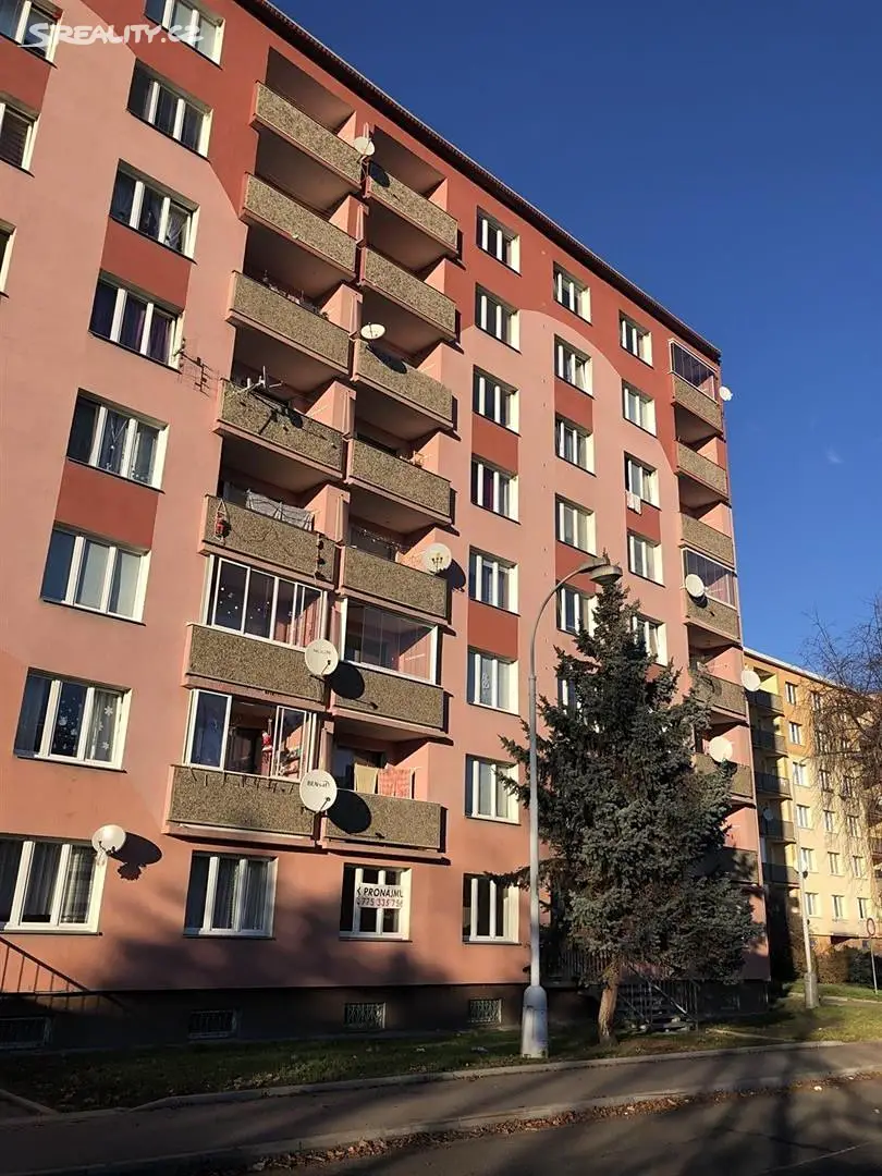 Prodej bytu 1+1 35 m², Kamenná, Chomutov