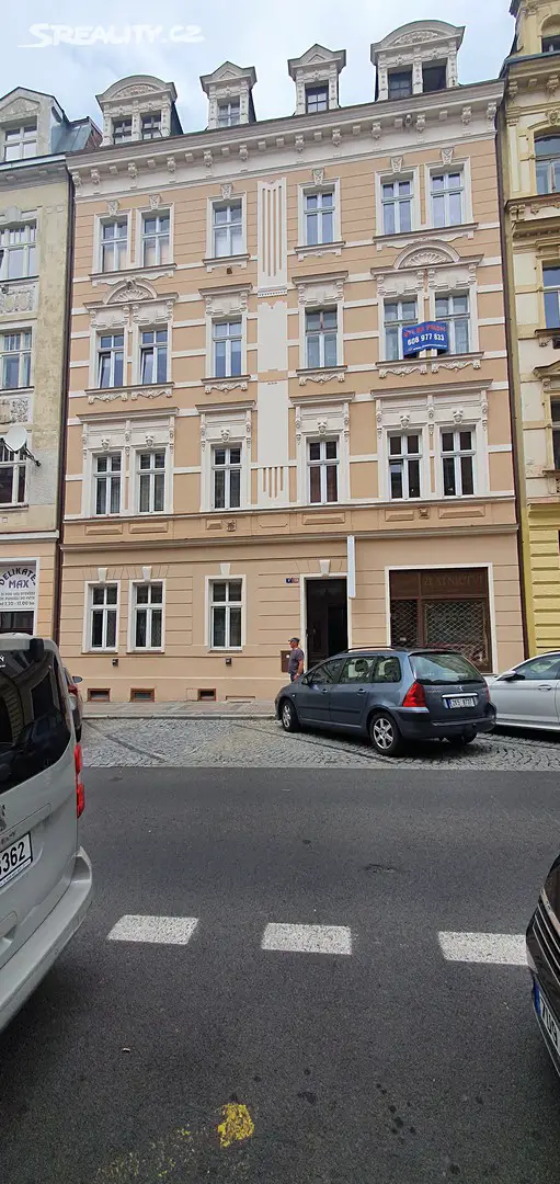 Prodej bytu 2+1 63 m², Jaltská, Karlovy Vary