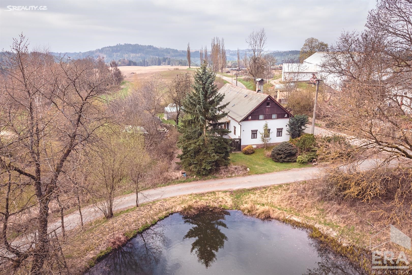Prodej  chalupy 171 m², pozemek 638 m², Chodová Planá - Hostíčkov, okres Tachov