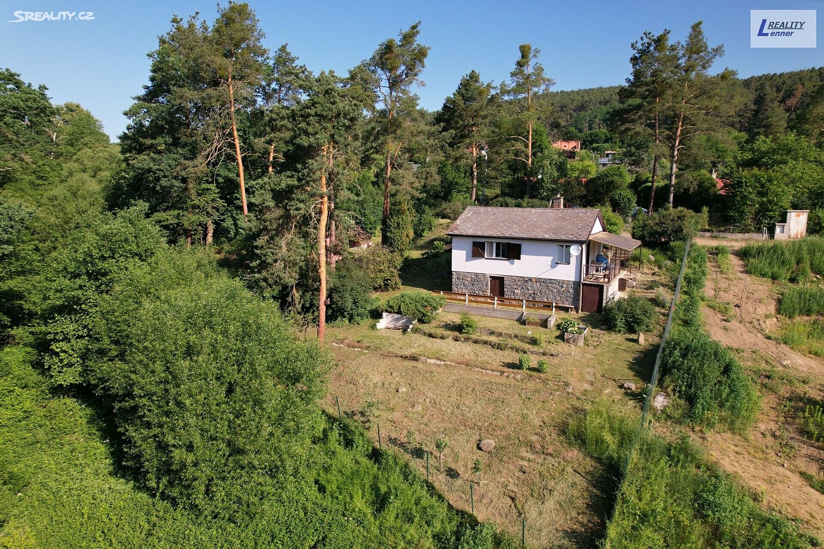 Prodej  chaty 44 m², pozemek 870 m², Kamýk nad Vltavou, okres Příbram