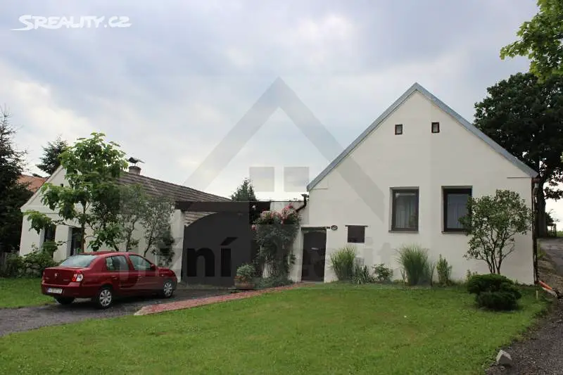 Prodej  rodinného domu 380 m², pozemek 2 400 m², Borovany - Vrcov, okres České Budějovice