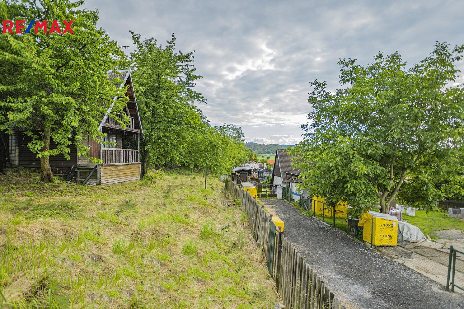 Dubenec, okres Příbram