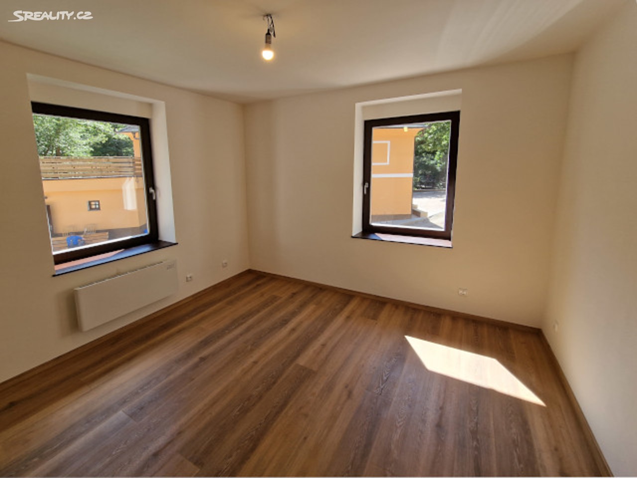 Prodej bytu 2+kk 36 m², Spálený Mlýn, Líšnice