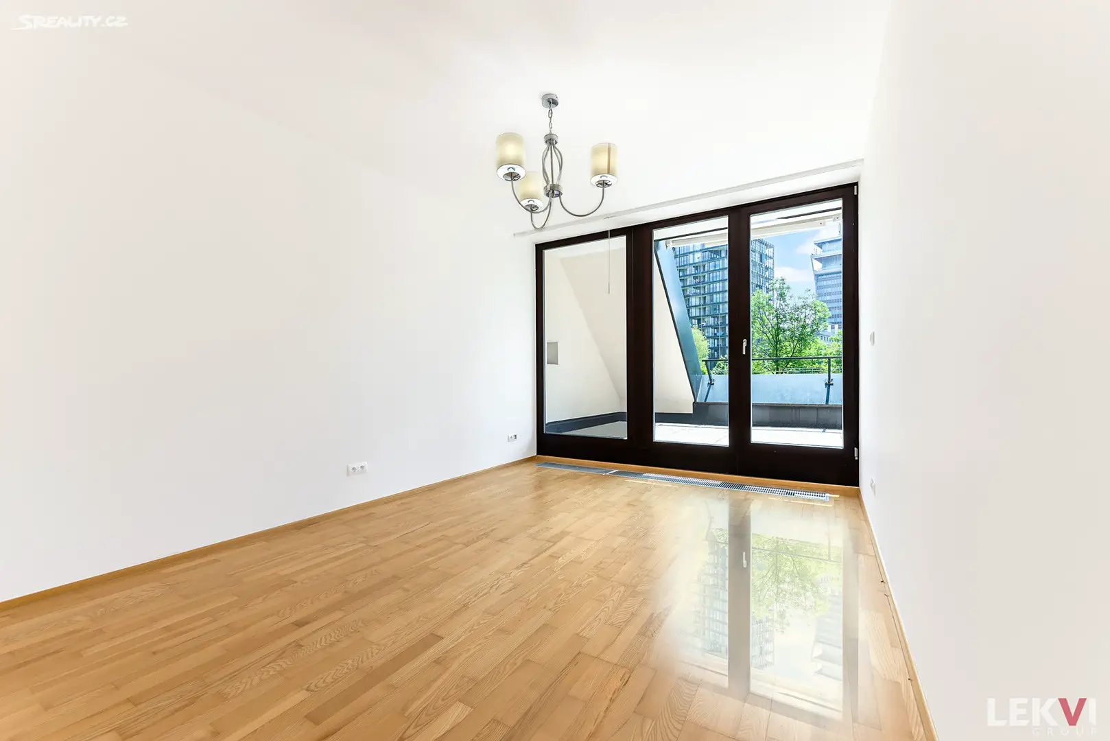 Prodej bytu 5+kk 250 m², Malešická, Praha 3 - Žižkov