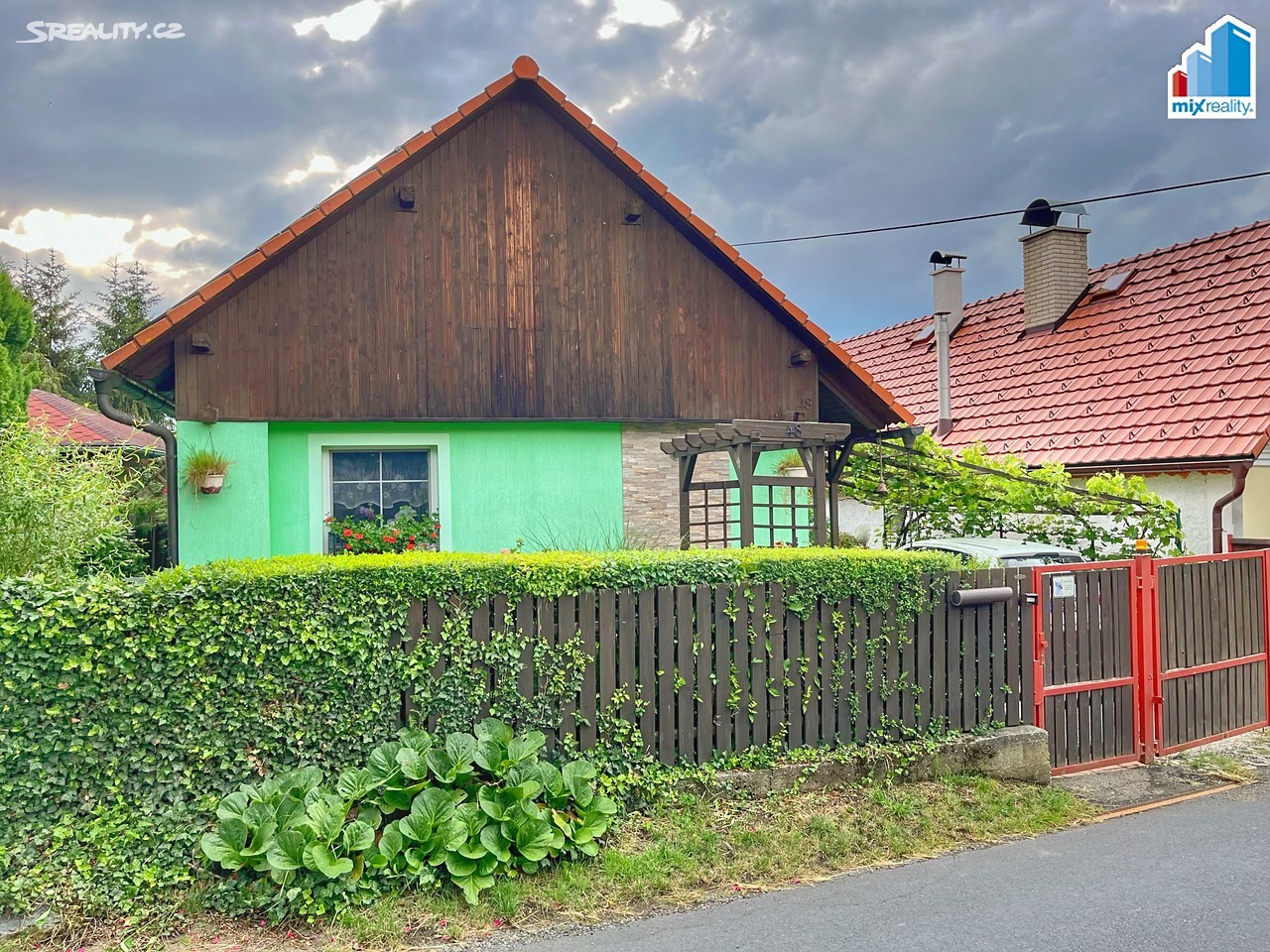 Prodej  chalupy 128 m², pozemek 408 m², Jarov, okres Plzeň-jih