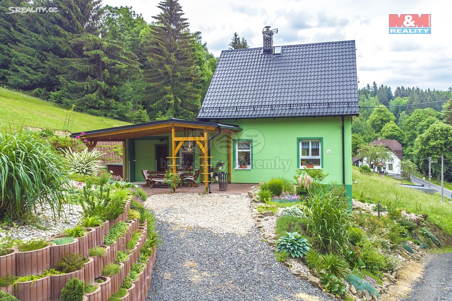 Prodej  chalupy 120 m², pozemek 5 013 m², Tanvald - Šumburk nad Desnou, okres Jablonec nad Nisou