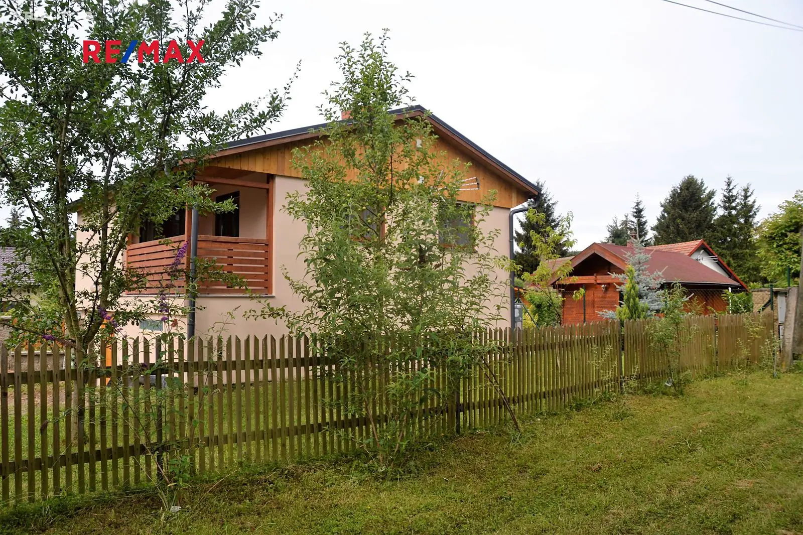 Prodej  chaty 85 m², pozemek 529 m², Domousnice - Skyšice, okres Mladá Boleslav