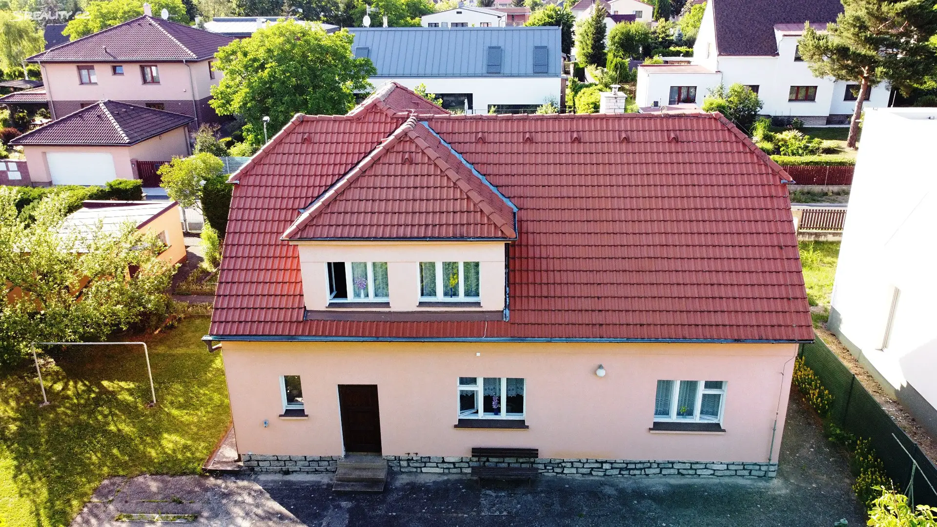Prodej  rodinného domu 160 m², pozemek 689 m², Alešova, Černošice