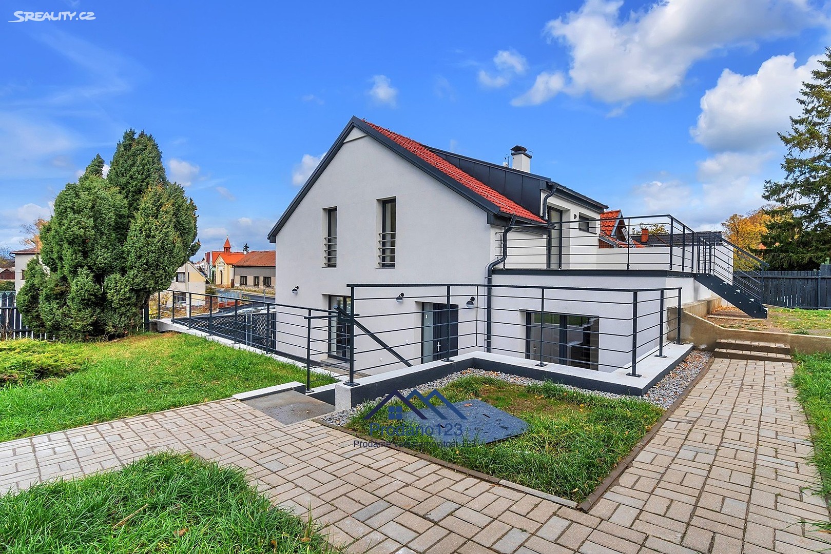 Prodej  rodinného domu 189 m², pozemek 859 m², Dr. Dvořáka, Červené Pečky