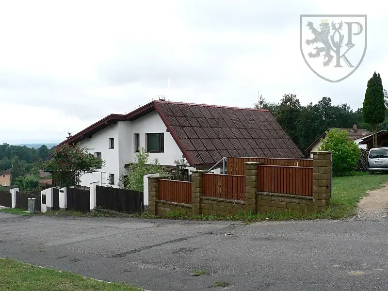 Prodej  rodinného domu 350 m², pozemek 800 m², Chanovice, okres Klatovy