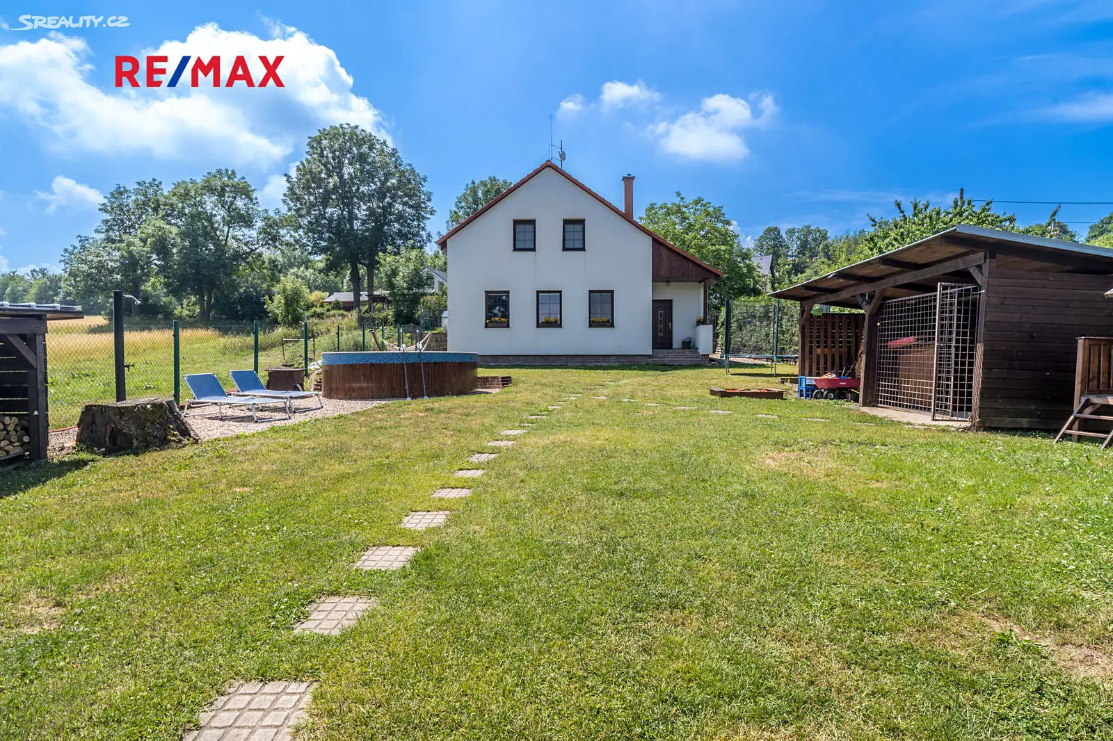 Prodej  rodinného domu 182 m², pozemek 792 m², Chuderov - Žežice, okres Ústí nad Labem