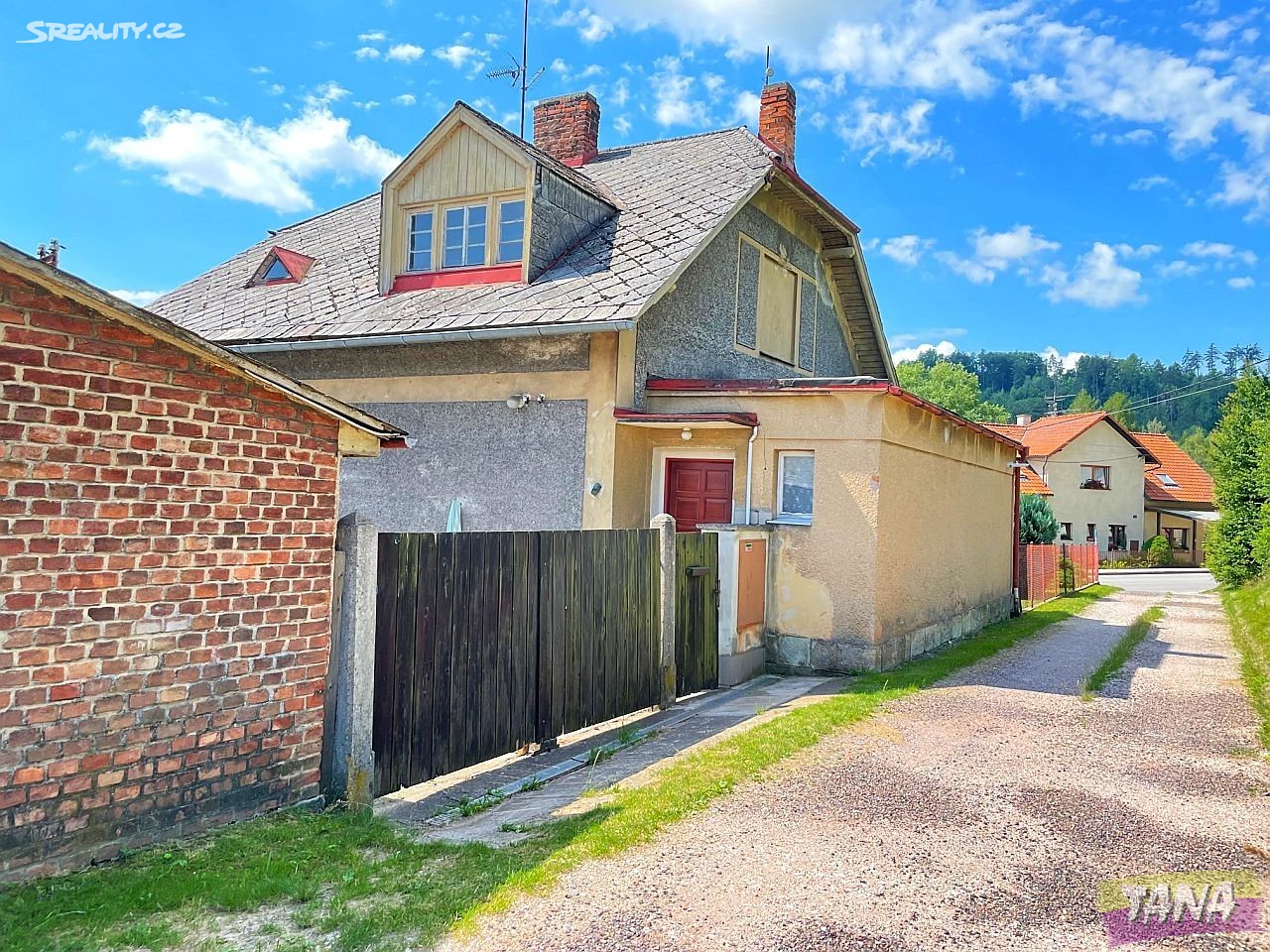 Prodej  rodinného domu 180 m², pozemek 1 191 m², Dvůr Králové nad Labem - Lipnice, okres Trutnov