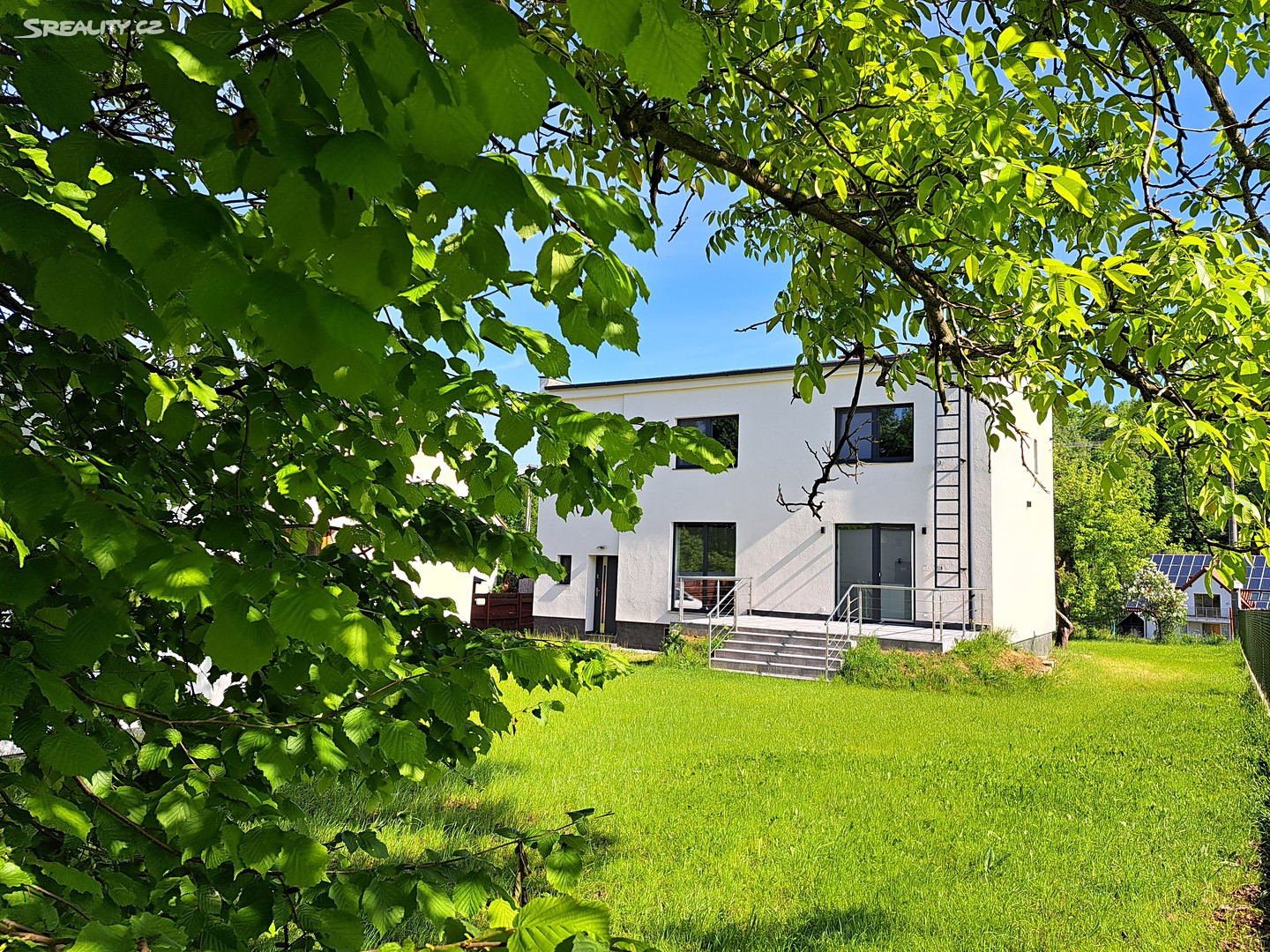 Prodej  rodinného domu 300 m², pozemek 1 000 m², Janovice, okres Frýdek-Místek