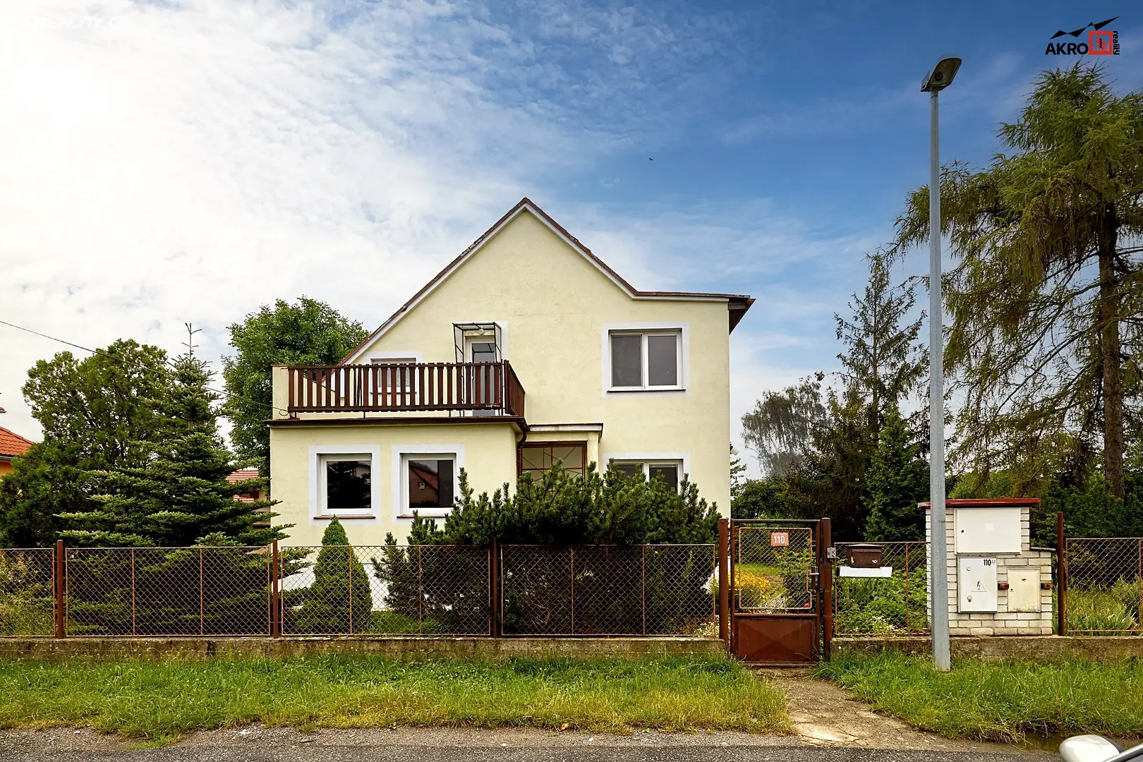 Prodej  rodinného domu 158 m², pozemek 1 252 m², K Mladíkovu, Jesenice - Osnice