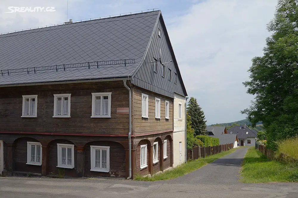 Prodej  rodinného domu 181 m², pozemek 677 m², Jiřetín pod Jedlovou, okres Děčín