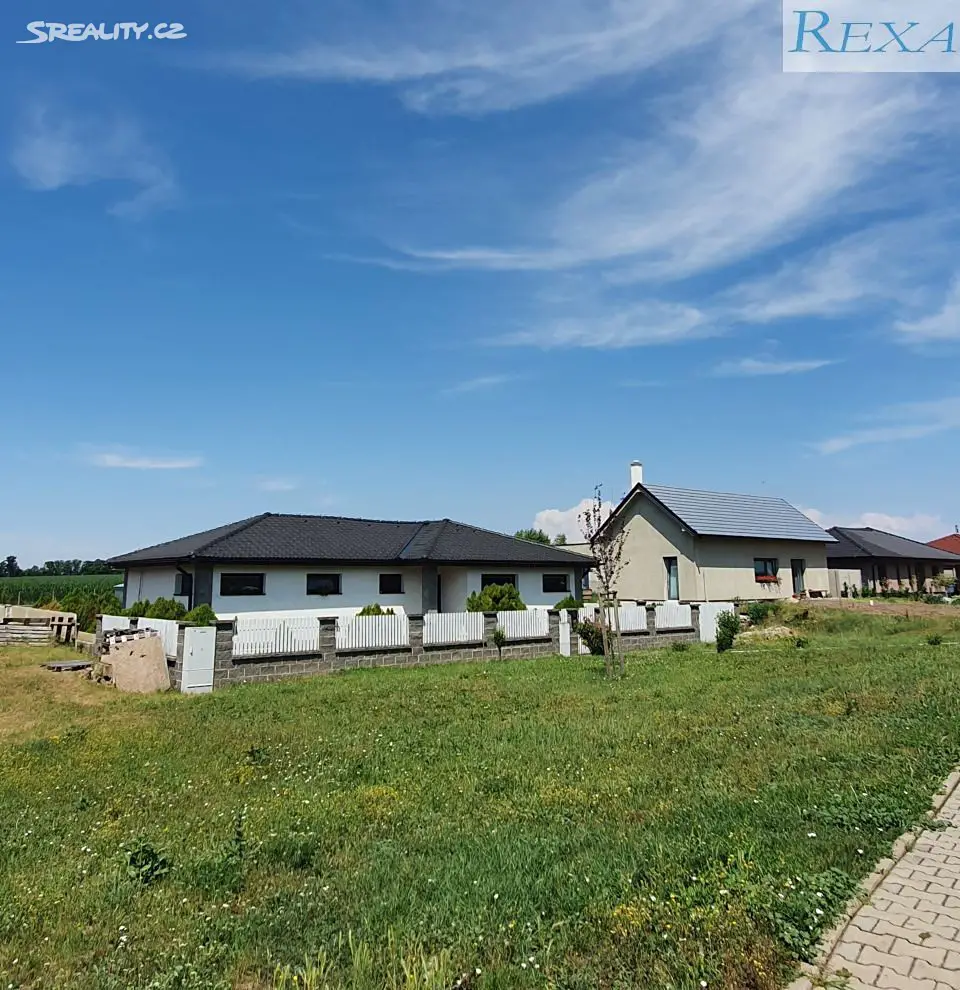 Prodej  rodinného domu 250 m², pozemek 1 489 m², Jiřice u Miroslavi, okres Znojmo