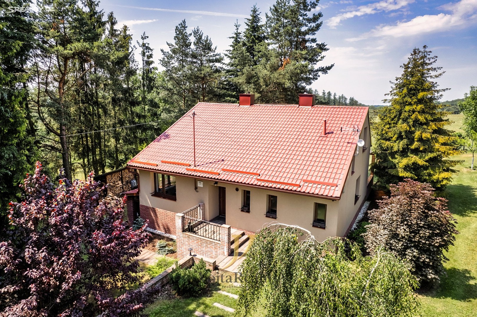 Prodej  rodinného domu 173 m², pozemek 3 803 m², Jívová, okres Olomouc