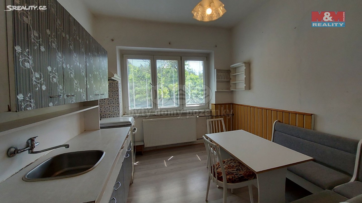 Prodej  rodinného domu 165 m², pozemek 499 m², Pražská silnice, Karlovy Vary