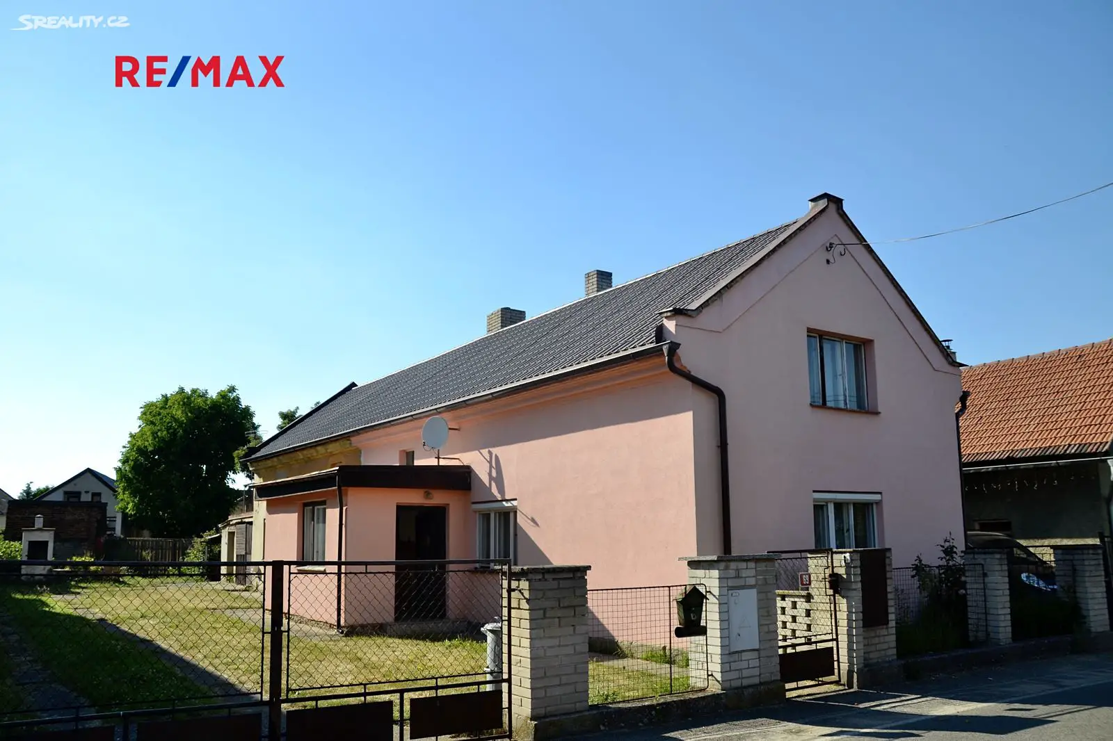 Prodej  rodinného domu 200 m², pozemek 556 m², Kovaňská, Katusice