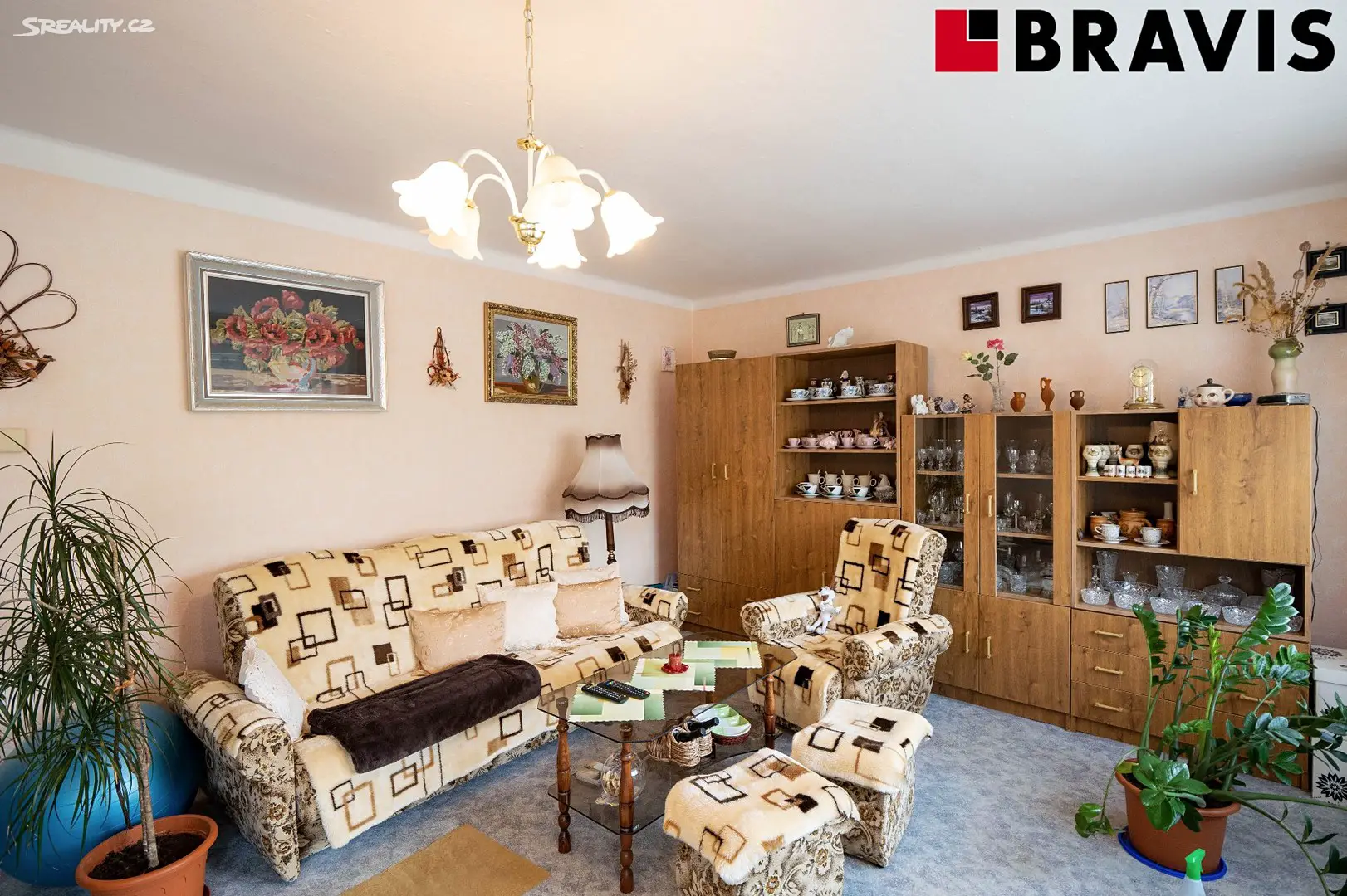 Prodej  rodinného domu 250 m², pozemek 2 594 m², Kostelany - Újezdsko, okres Kroměříž