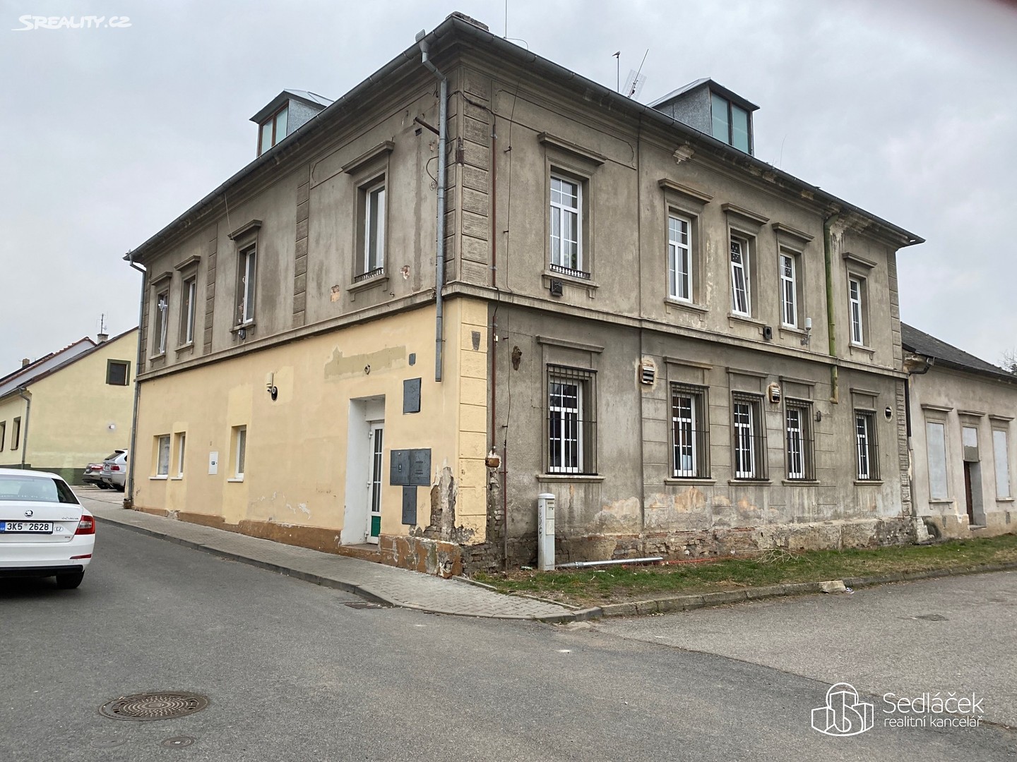 Prodej  rodinného domu 508 m², pozemek 735 m², Smetanova, Králův Dvůr - Počaply