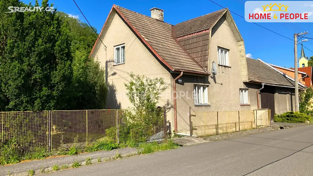 Prodej  rodinného domu 150 m², pozemek 1 859 m², Lešná - Příluky, okres Vsetín