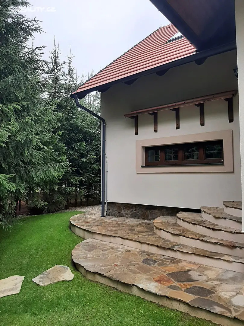 Prodej  rodinného domu 180 m², pozemek 1 148 m², Olešná, okres Beroun