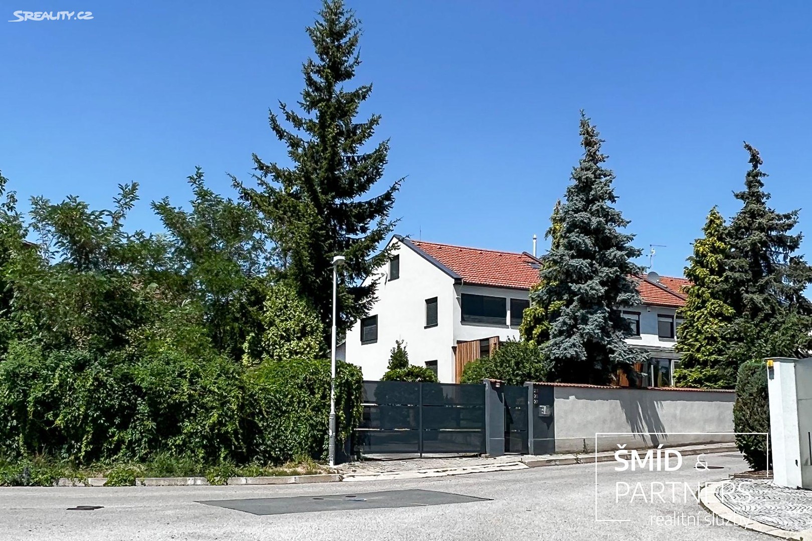 Prodej  rodinného domu 191 m², pozemek 282 m², Za Lužinami, Praha 5 - Stodůlky
