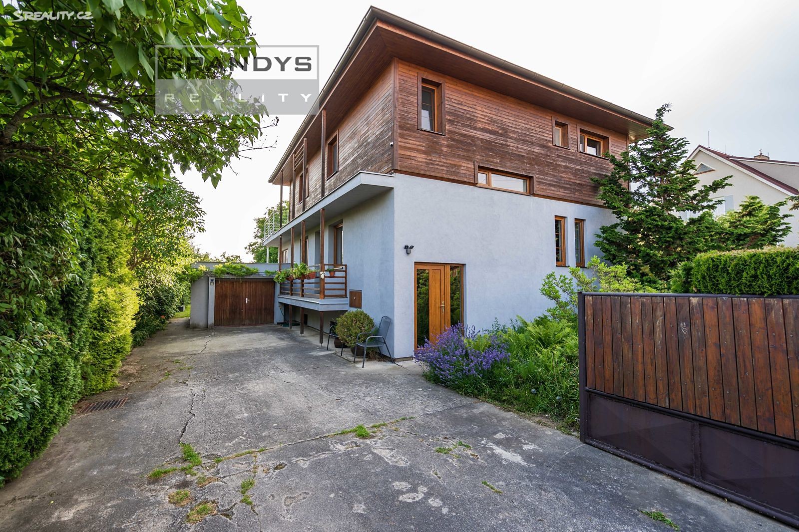 Prodej  rodinného domu 297 m², pozemek 1 000 m², Platanová, Sulice - Želivec