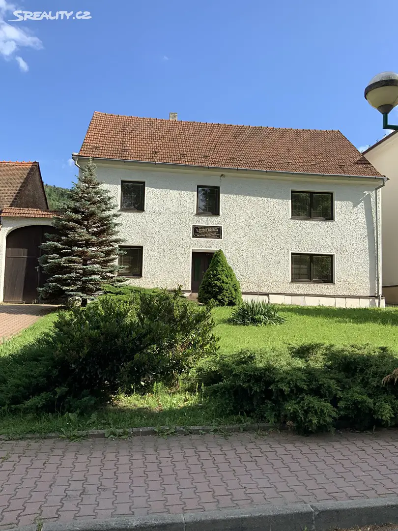 Prodej  vícegeneračního domu 294 m², pozemek 1 216 m², Doubravník, okres Brno-venkov