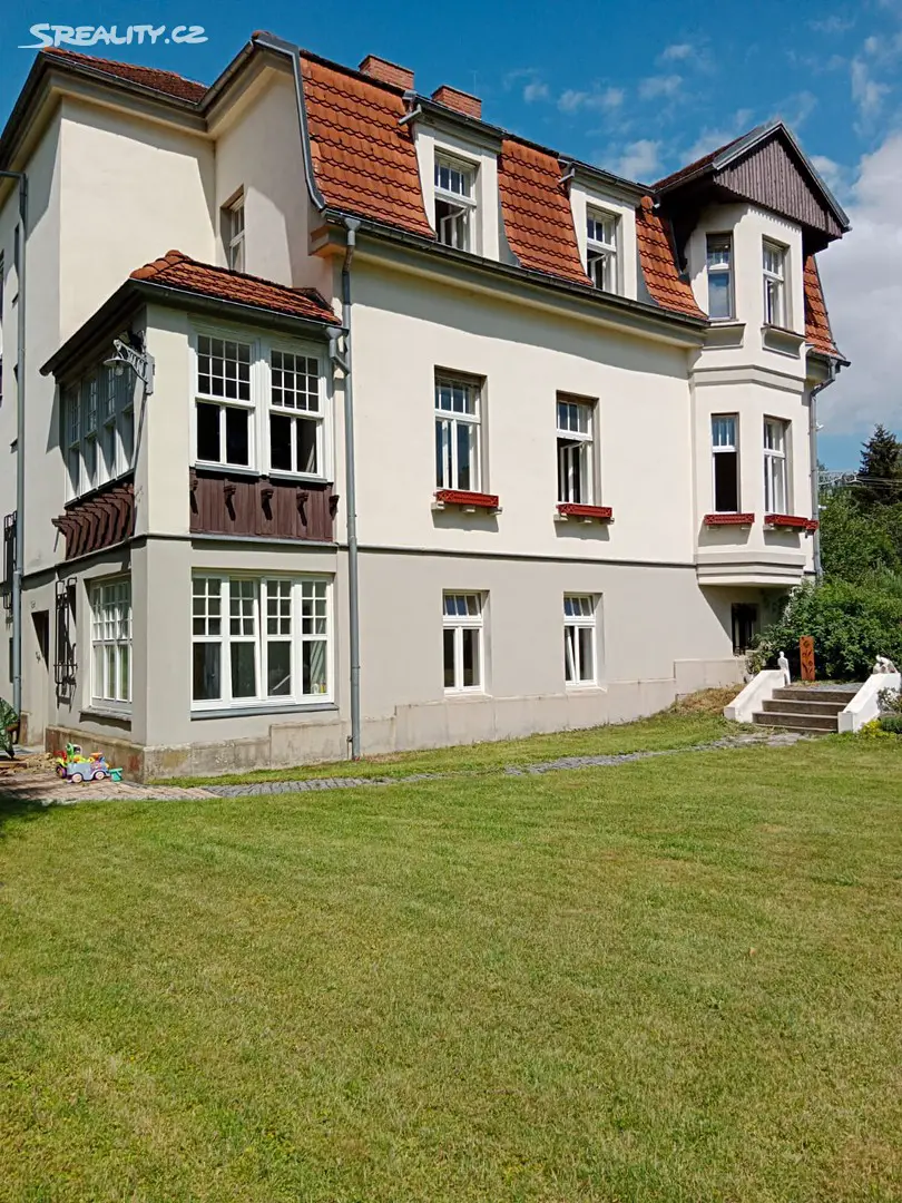 Prodej  vily 560 m², pozemek 3 708 m², Staré Křečany - Brtníky, okres Děčín