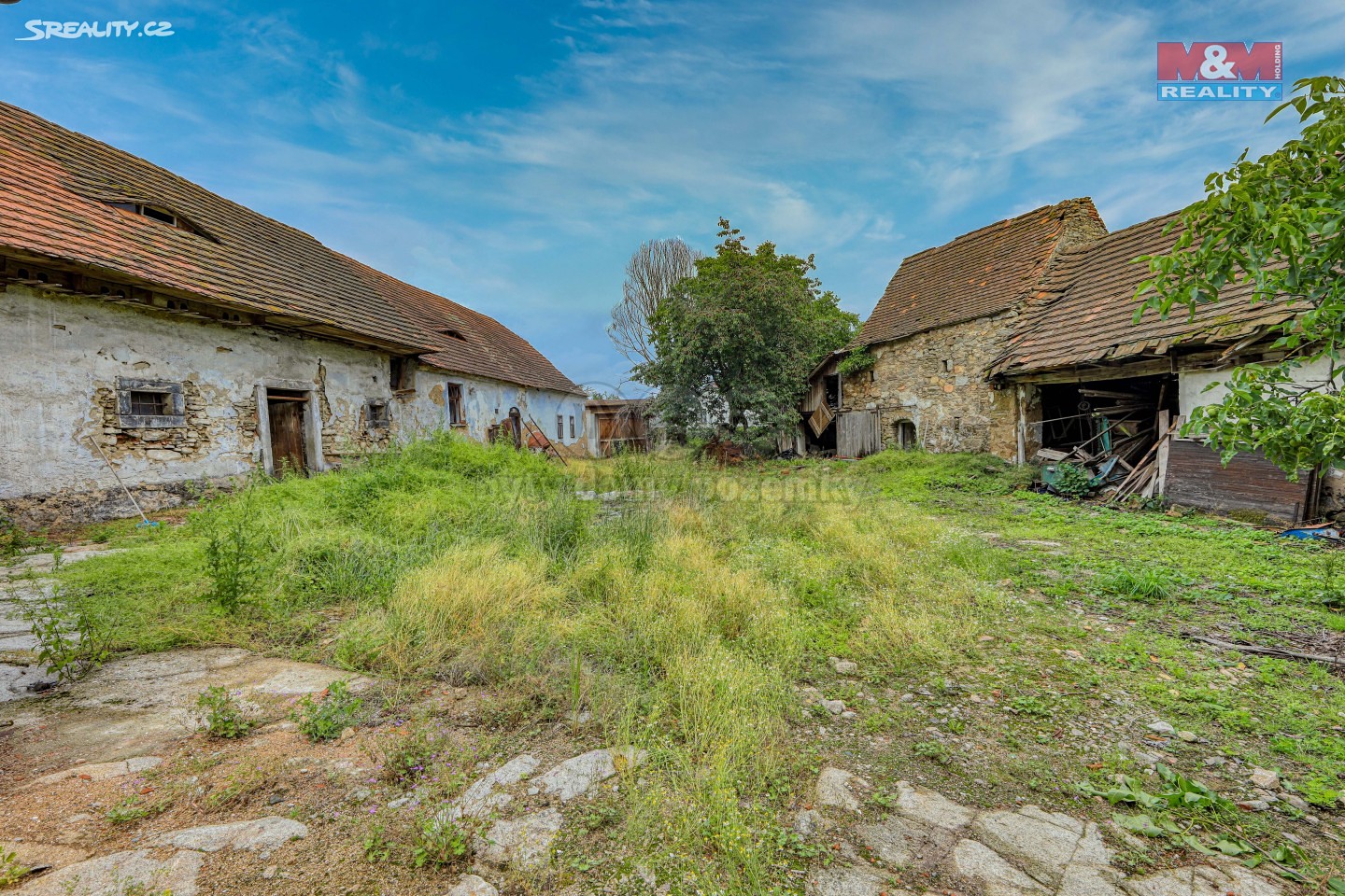 Prodej  zemědělské usedlosti 121 m², pozemek 9 874 m², Chanovice - Dobrotice, okres Klatovy