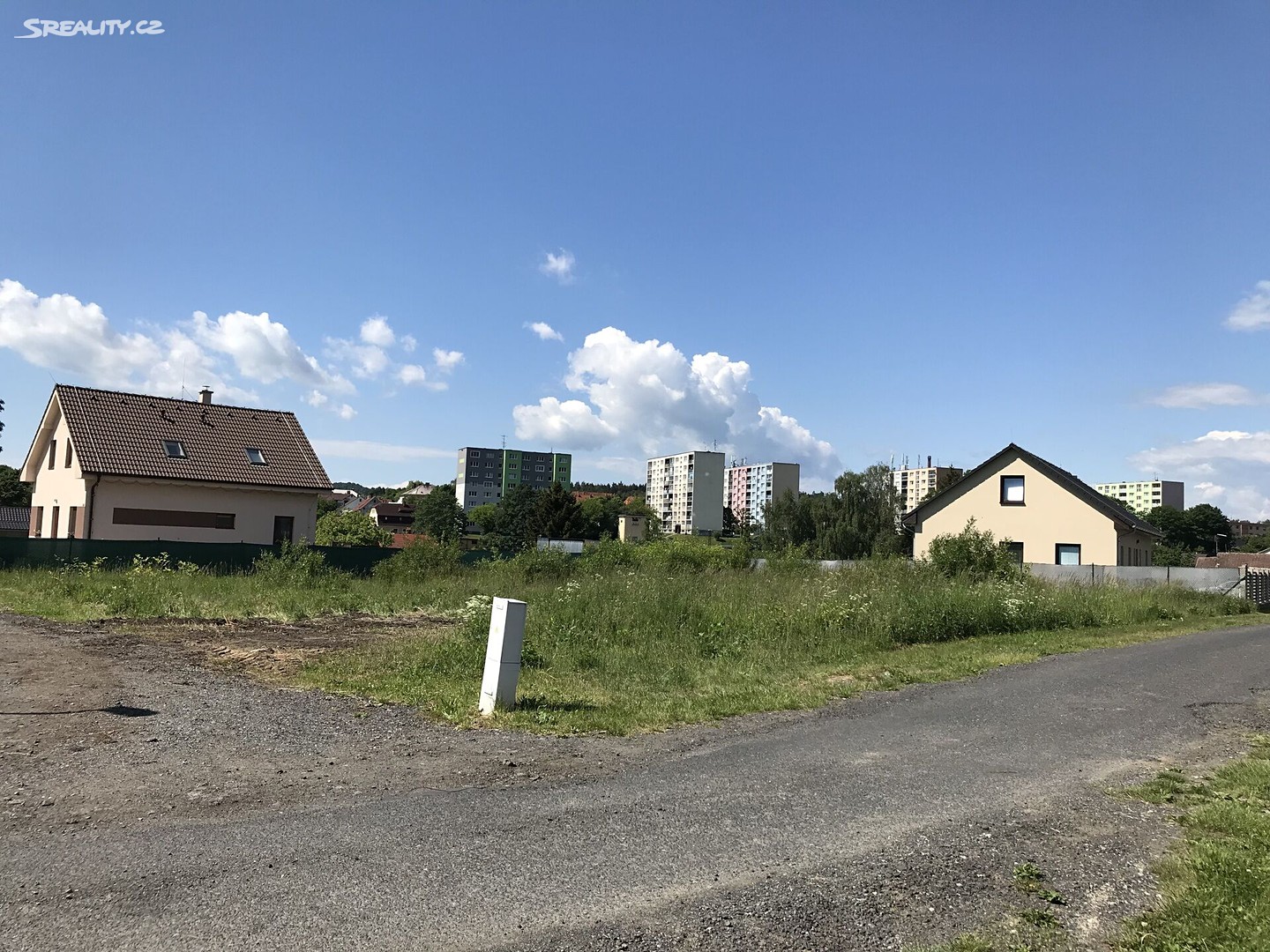 Prodej  stavebního pozemku 1 083 m², Cvikov, okres Česká Lípa