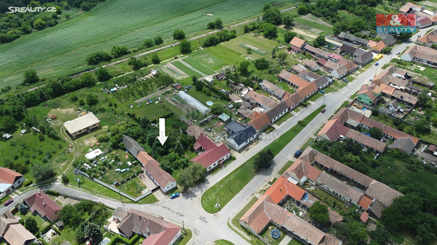 Prodej  stavebního pozemku 951 m², Dyjákovice, okres Znojmo