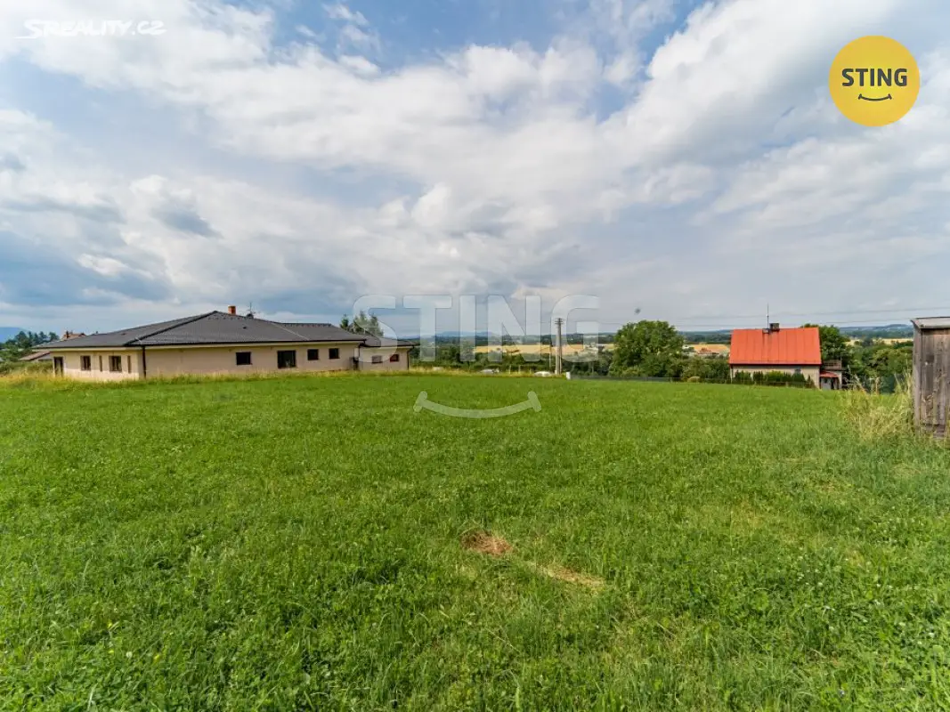 Prodej  stavebního pozemku 1 811 m², Horní Domaslavice, okres Frýdek-Místek