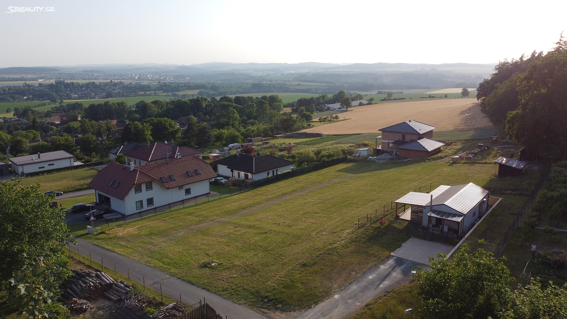 Prodej  stavebního pozemku 1 300 m², Kladruby, okres Benešov