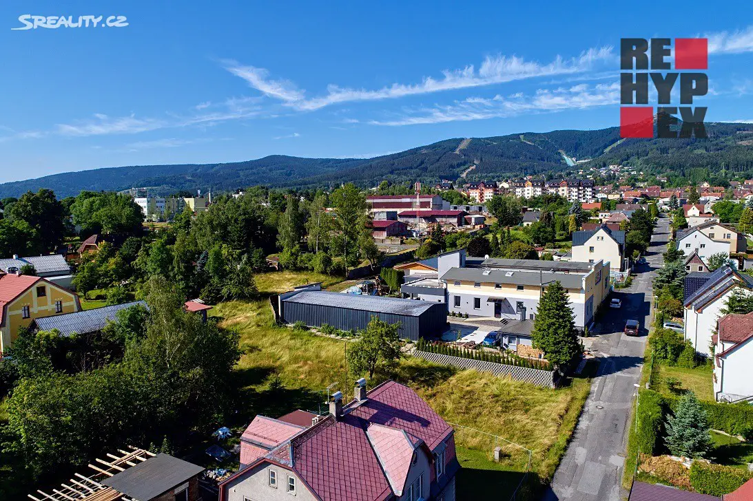 Prodej  stavebního pozemku 2 699 m², Strakonická, Liberec - Liberec VIII-Dolní Hanychov