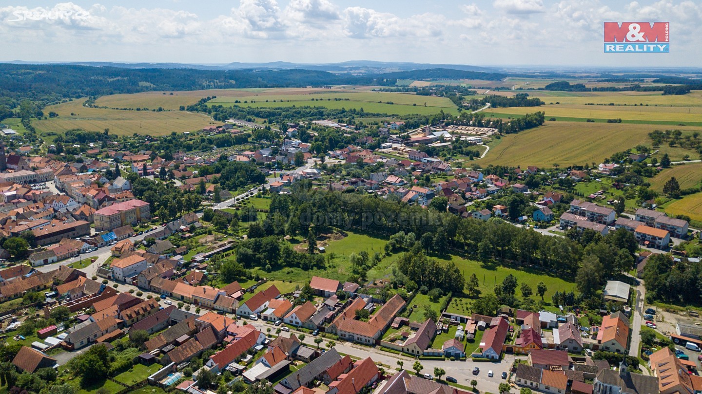 Prodej  stavebního pozemku 949 m², Julia Fučíka, Slavonice