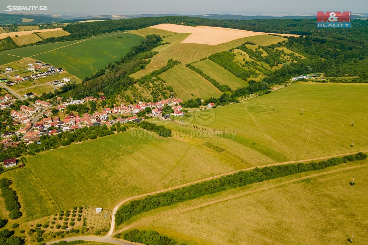 Prodej  stavebního pozemku 2 754 m², Uherský Brod - Újezdec, okres Uherské Hradiště