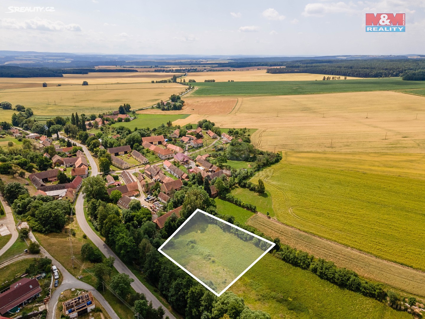 Prodej  stavebního pozemku 3 094 m², Výrov, okres Plzeň-sever