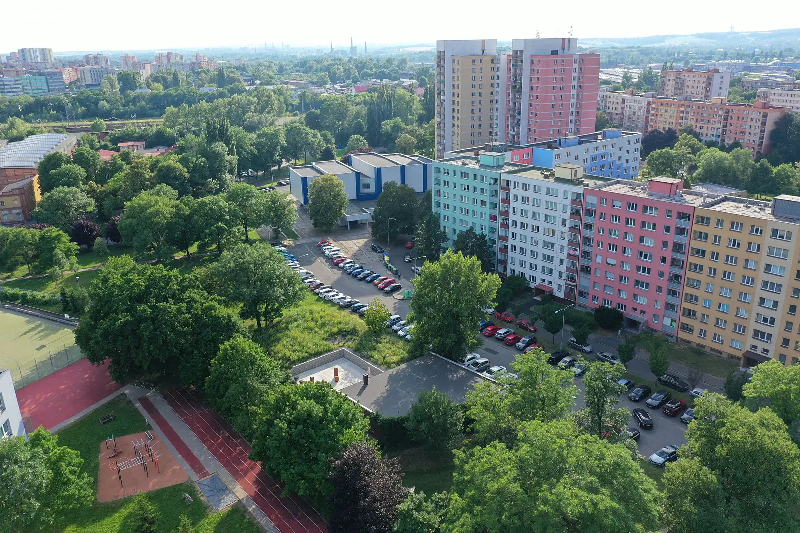 Prodej  komerčního pozemku 1 878 m², Engelmüllerova, Ostrava - Moravská Ostrava