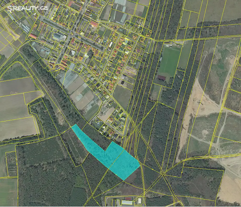 Prodej  lesa 3 712 m², Travčice, okres Litoměřice