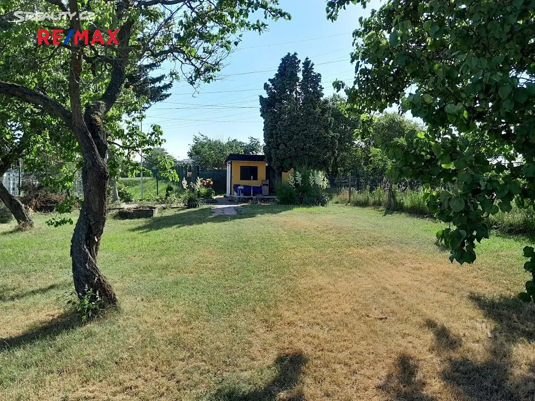 Prodej  zahrady 1 376 m², Suchohrdly, okres Znojmo