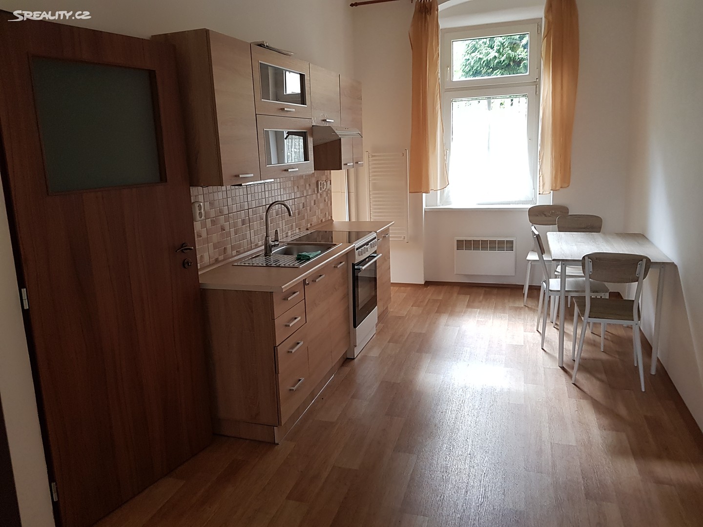 Pronájem bytu 1+1 40 m², Vrbenského, Cheb