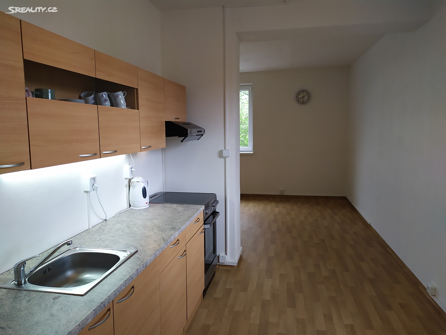 Pronájem bytu 1+1 49 m², Doubek, okres Praha-východ