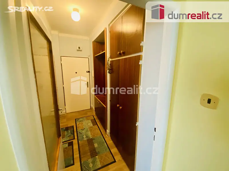 Pronájem bytu 1+1 36 m², U Pily, Mariánské Lázně