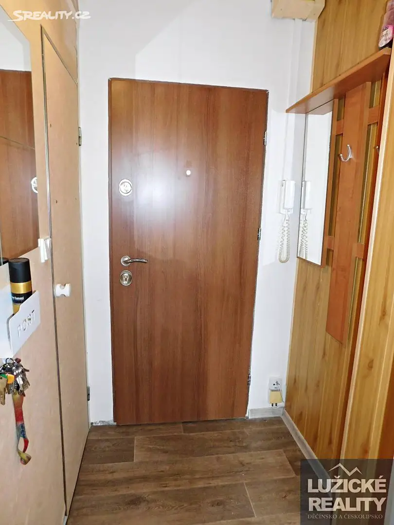 Pronájem bytu 1+1 37 m², Husova, Nový Bor