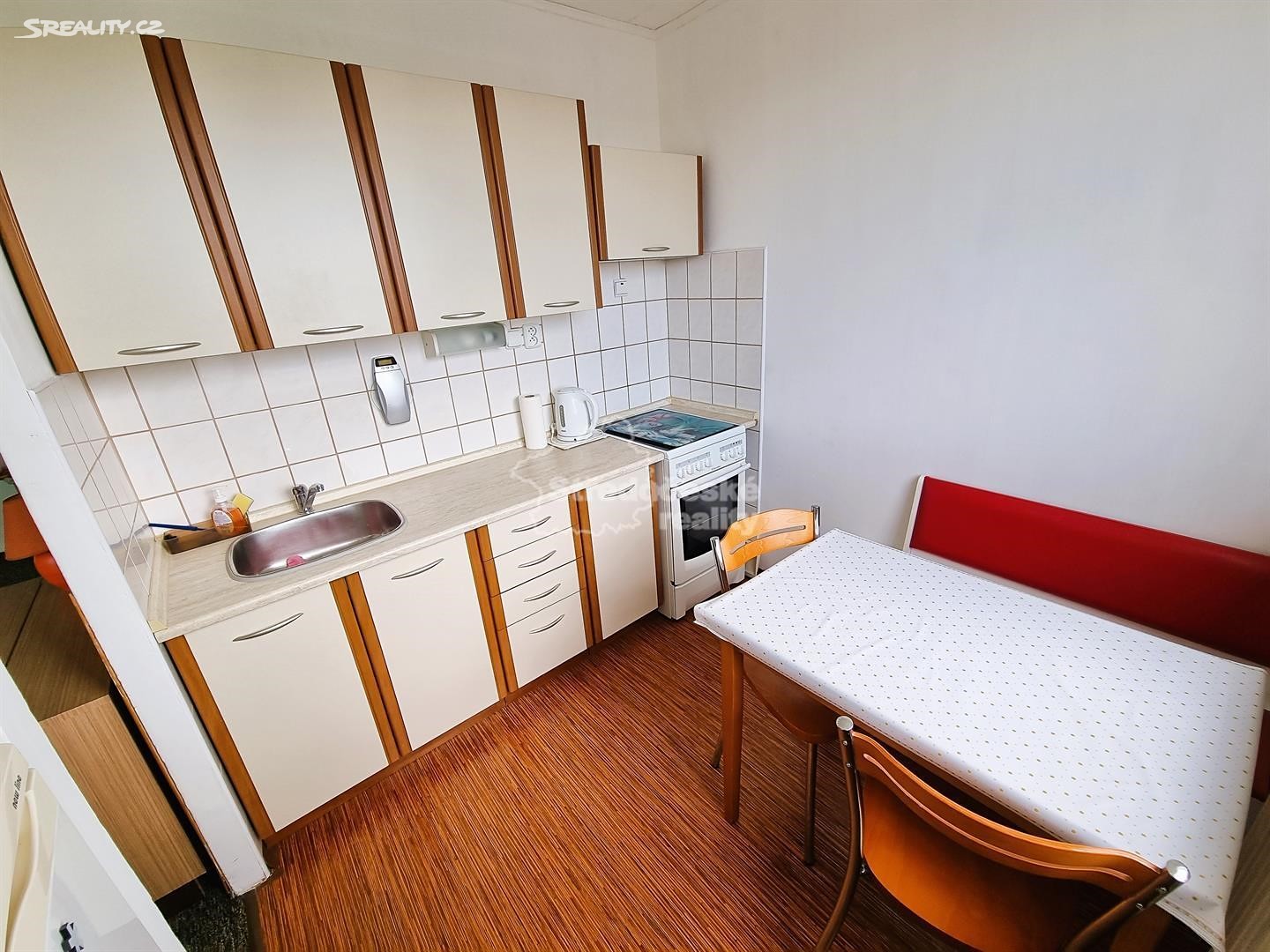 Pronájem bytu 1+1 33 m², Gdaňská, Praha 8 - Bohnice