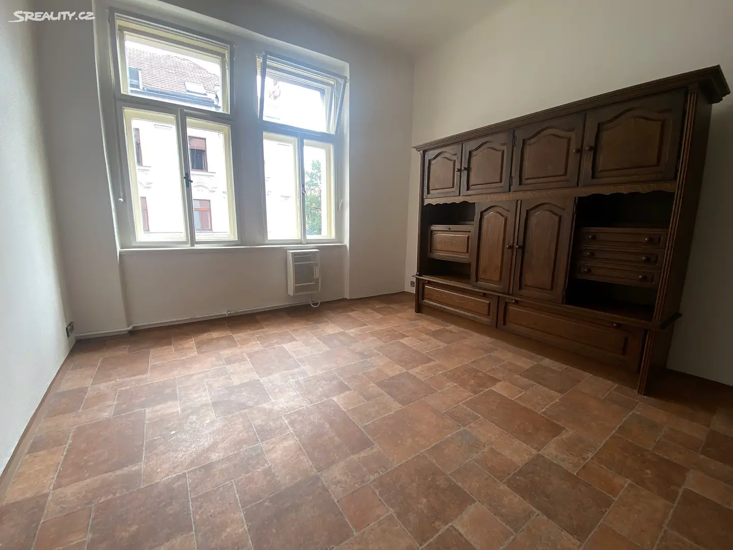 Pronájem bytu 1+1 50 m², Drahobejlova, Praha - Libeň