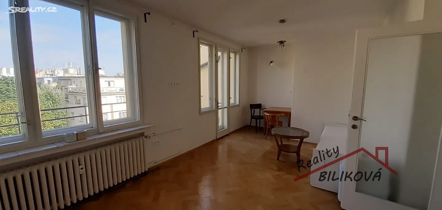 Pronájem bytu 1+1 33 m², náměstí Jiřího z Lobkovic, Praha 3 - Vinohrady